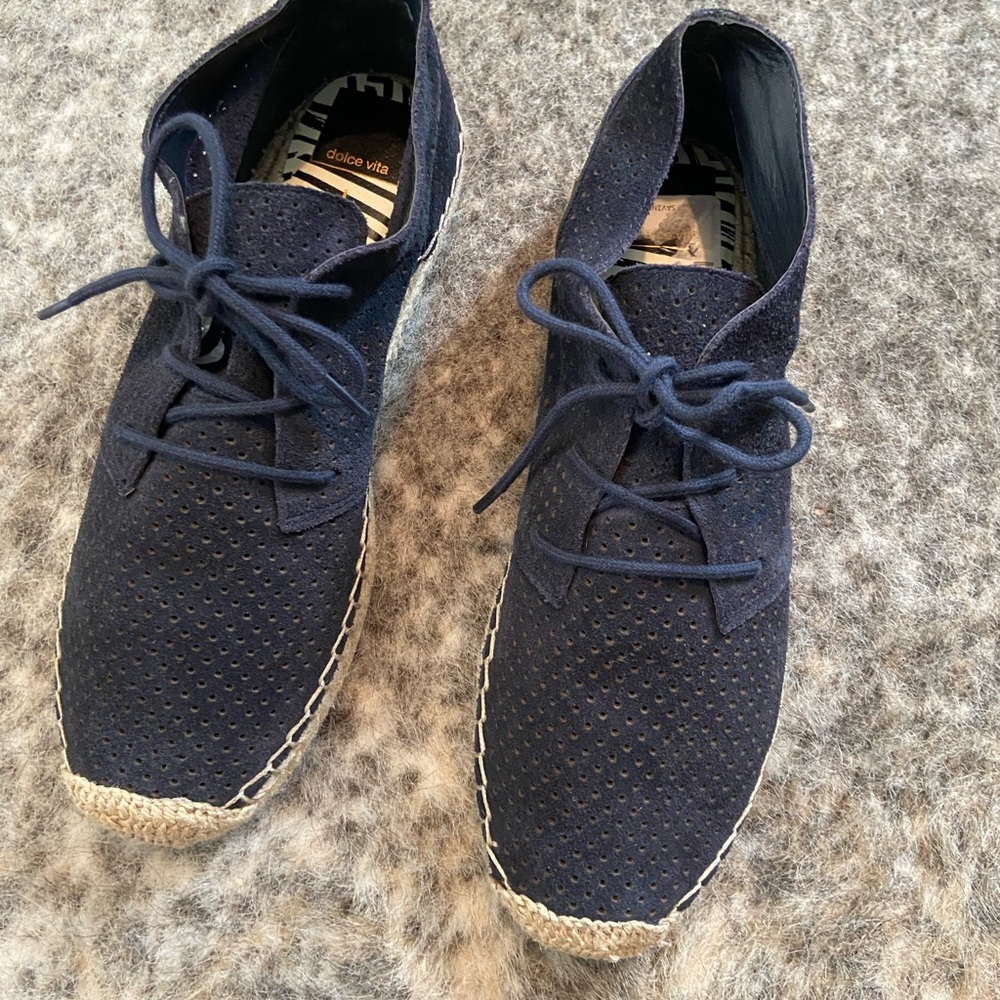 Dolce Vita Womens  Blue Suede Chukka Trilby Lace Up Booties/Sneakers Size 7